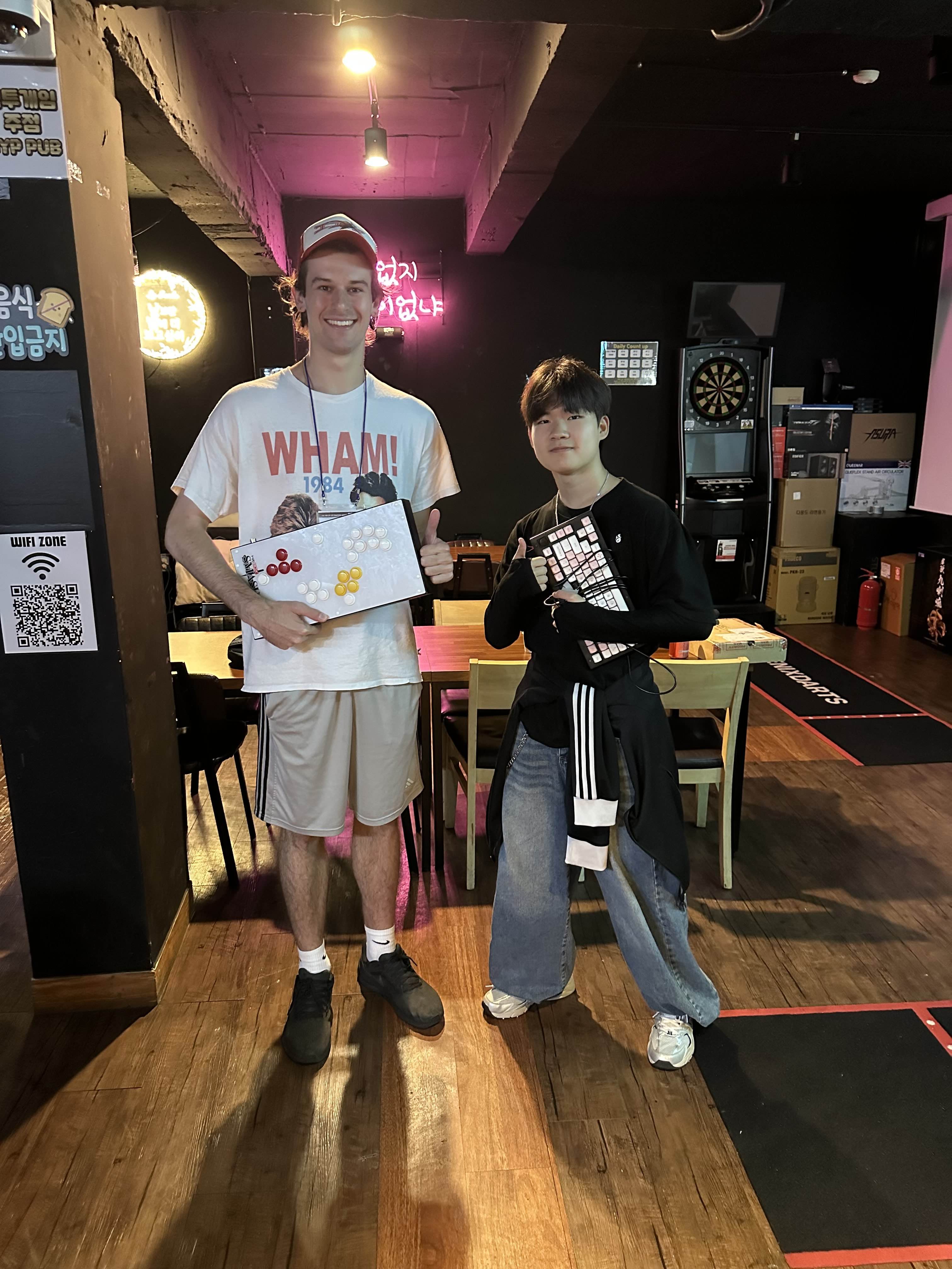 Custom Keyboard Controller For Korean Esports Player